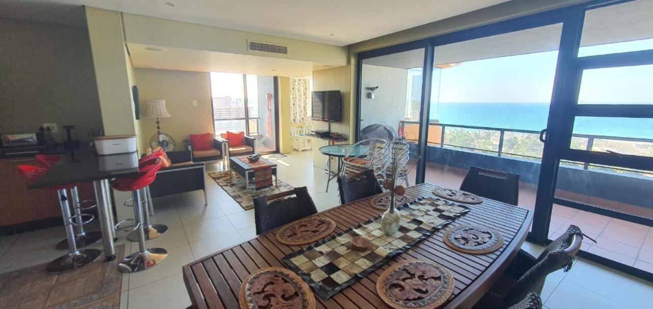 Apartment Front - Tastefully Furnished 6 Sleeper With Ocean Views Durban