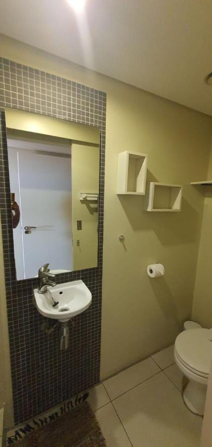 Front - Tastefully Furnished 6 Sleeper With Ocean Views * Durban