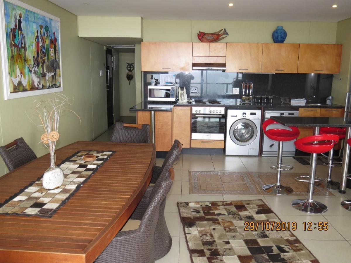 Apartment Front - Tastefully Furnished 6 Sleeper With Ocean Views